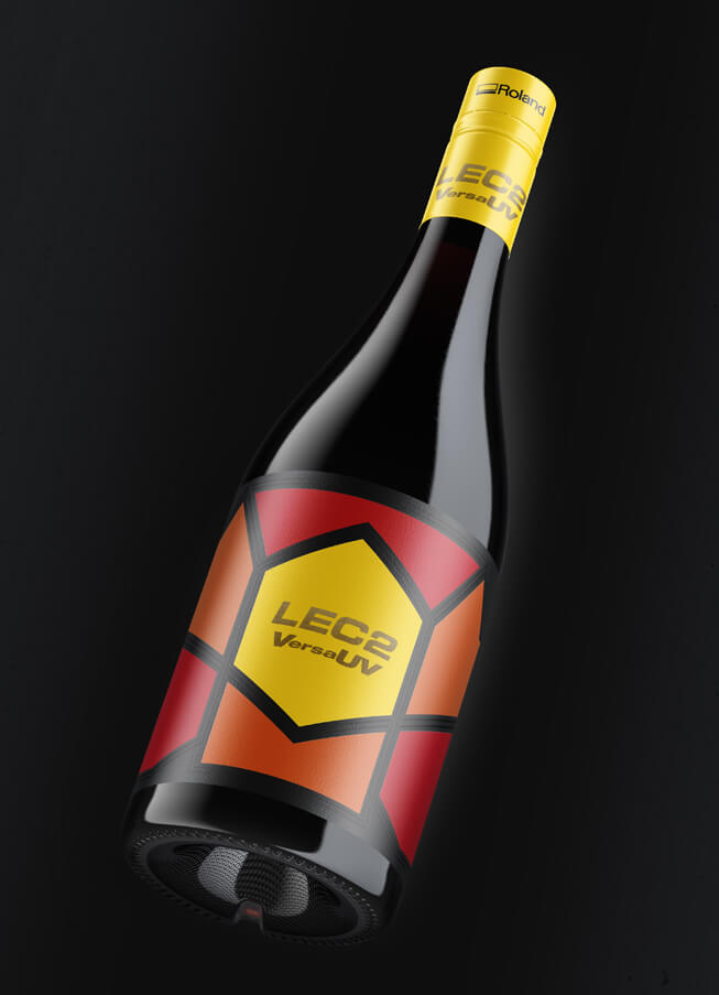 印刷的LEC2 VersaUV标签，带有哑光光泽墨水细节 